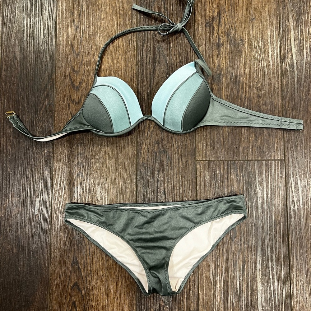 Bikini